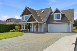 5456 Westporte Pl Port Alberni, BC V9Y 8E4