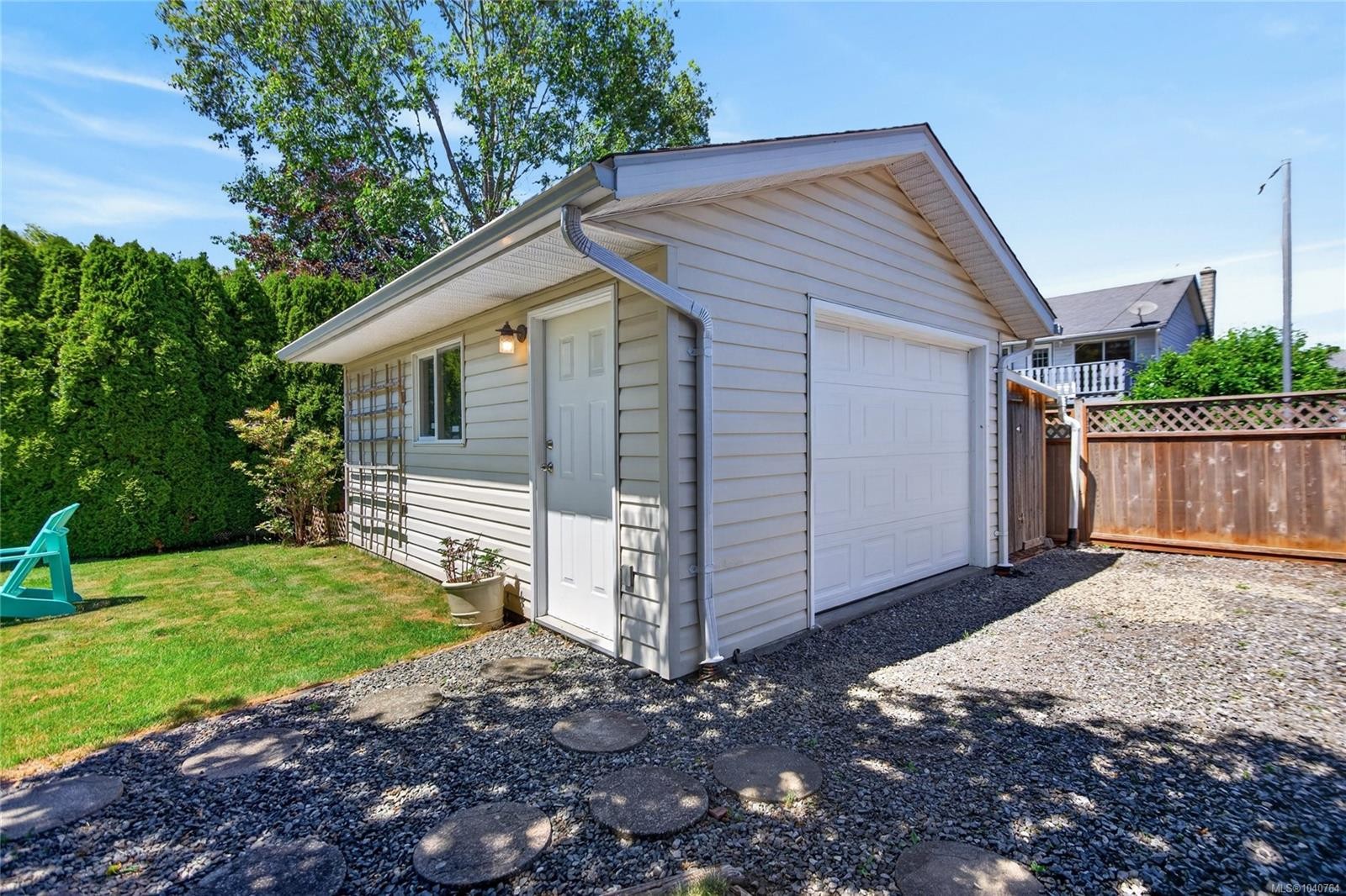 677 Somenos Dr, Comox, BC