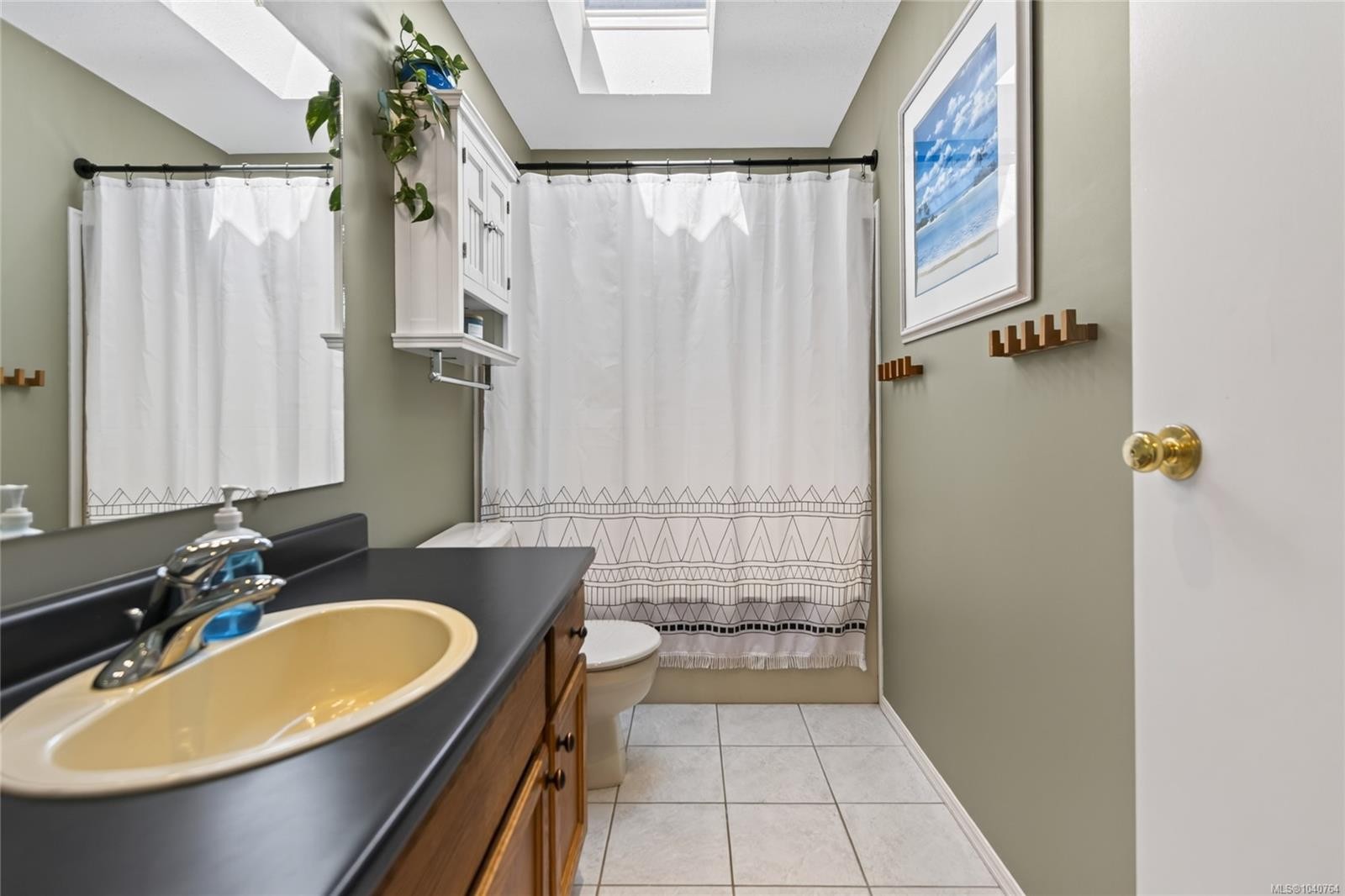 677 Somenos Dr, Comox, BC