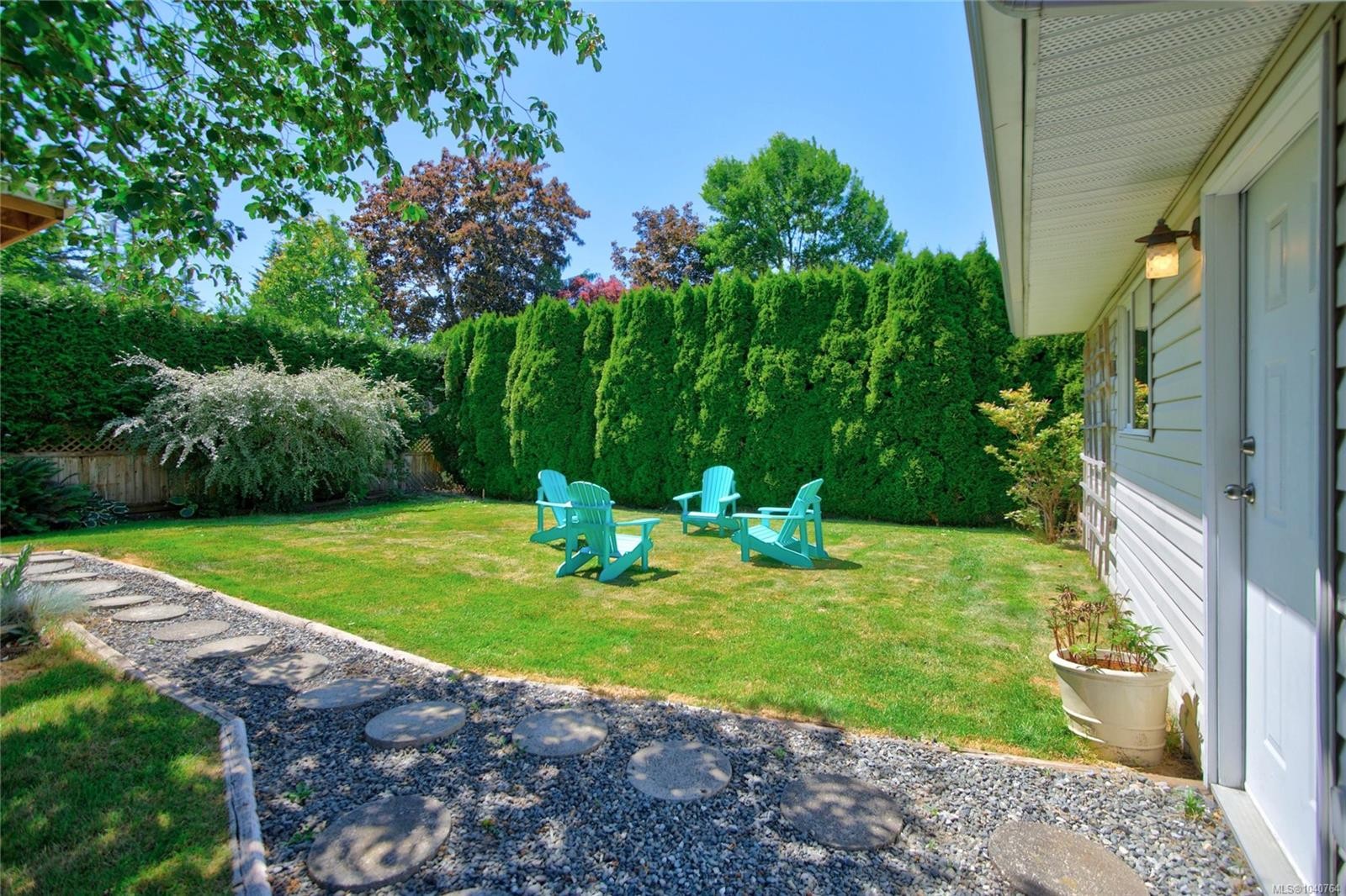 677 Somenos Dr, Comox, BC