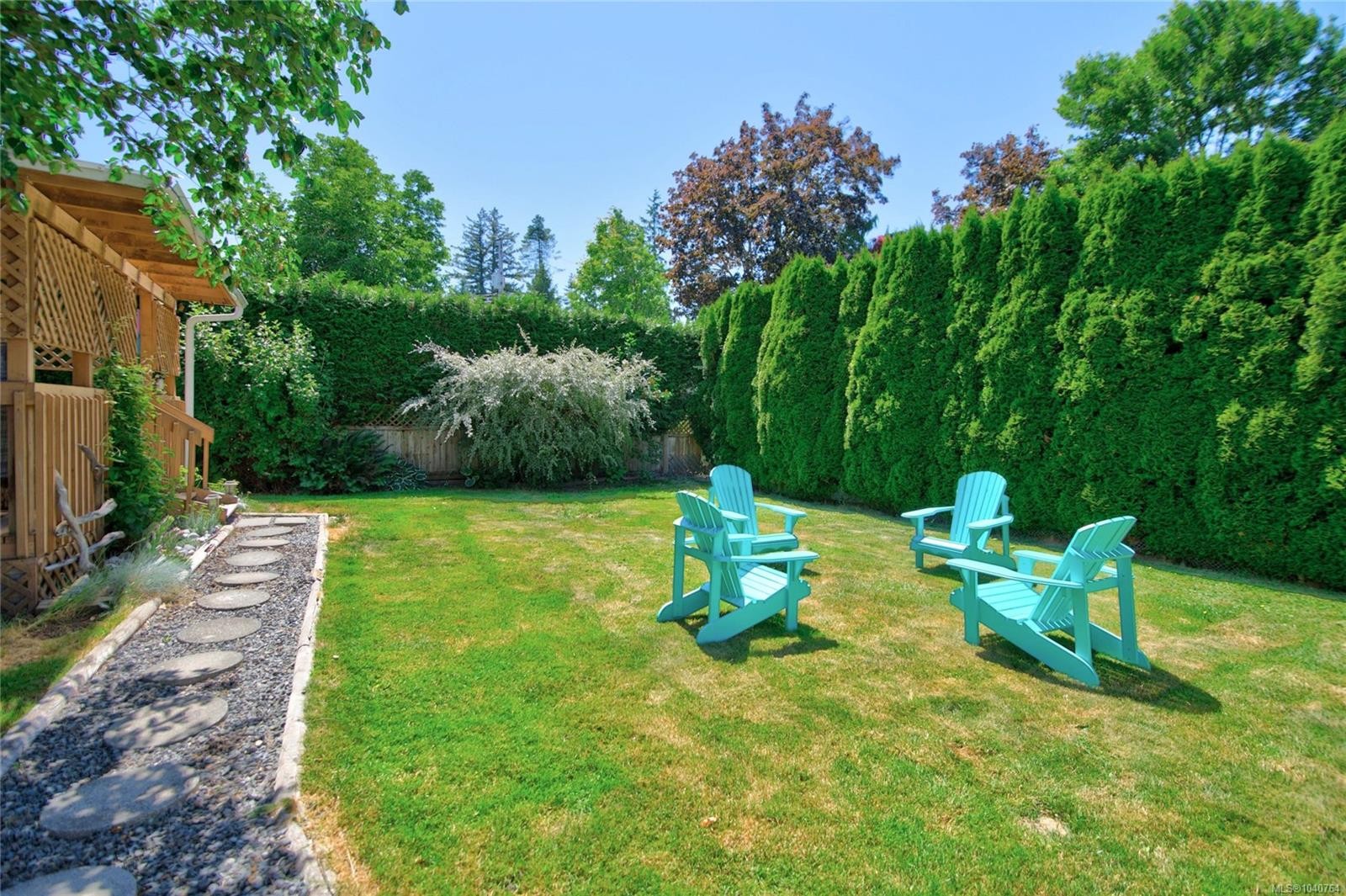 677 Somenos Dr, Comox, BC