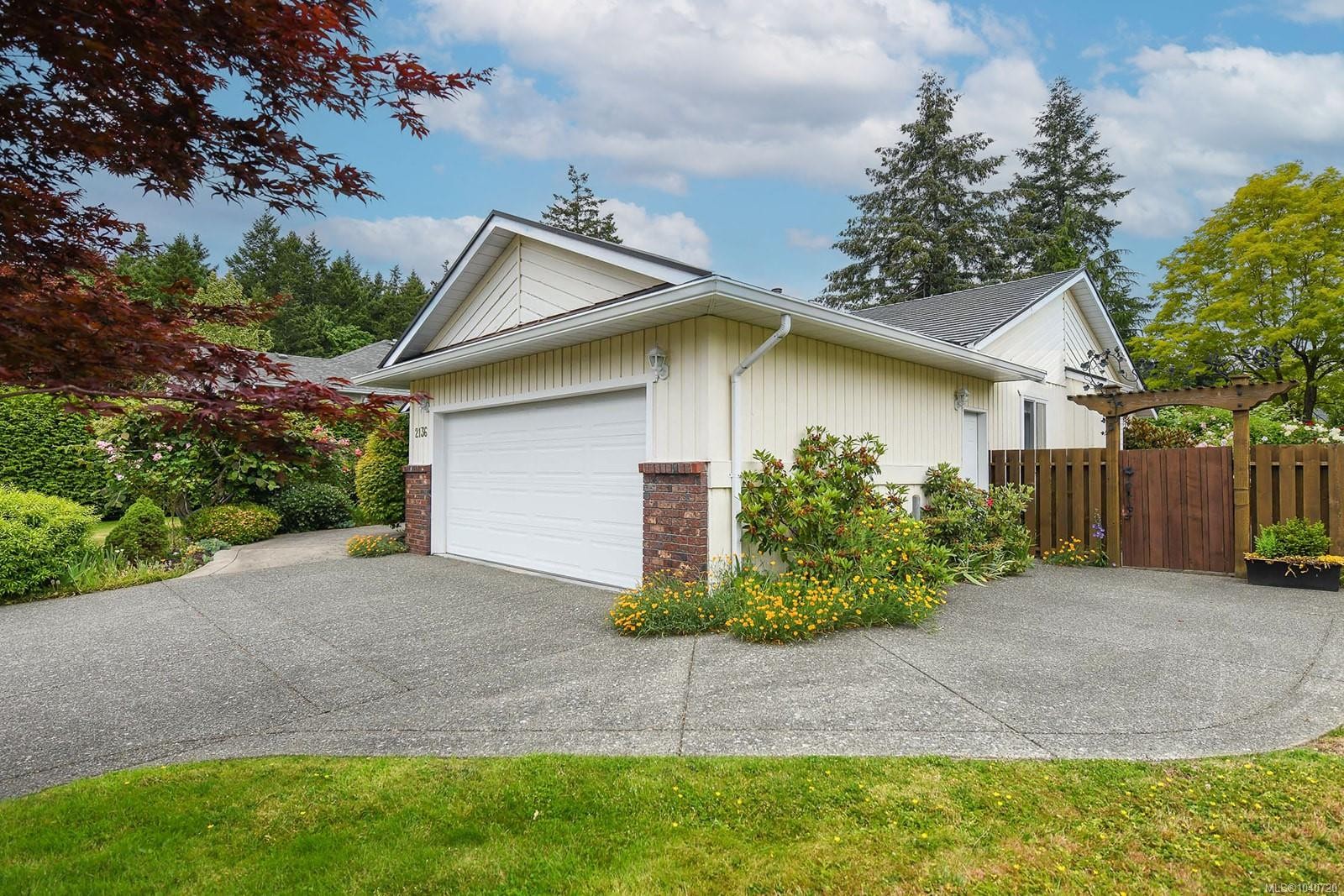 2136 Bolt Ave, Comox, BC