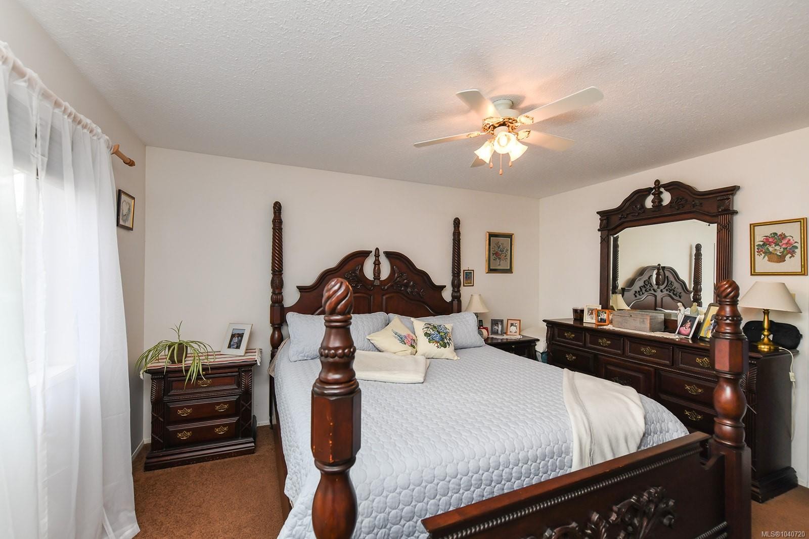 2136 Bolt Ave, Comox, BC