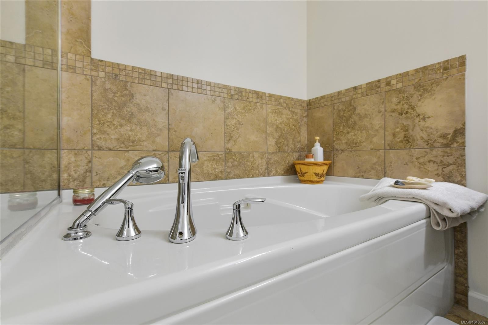 #205-125 Aldersmith Pl, View Royal, BC