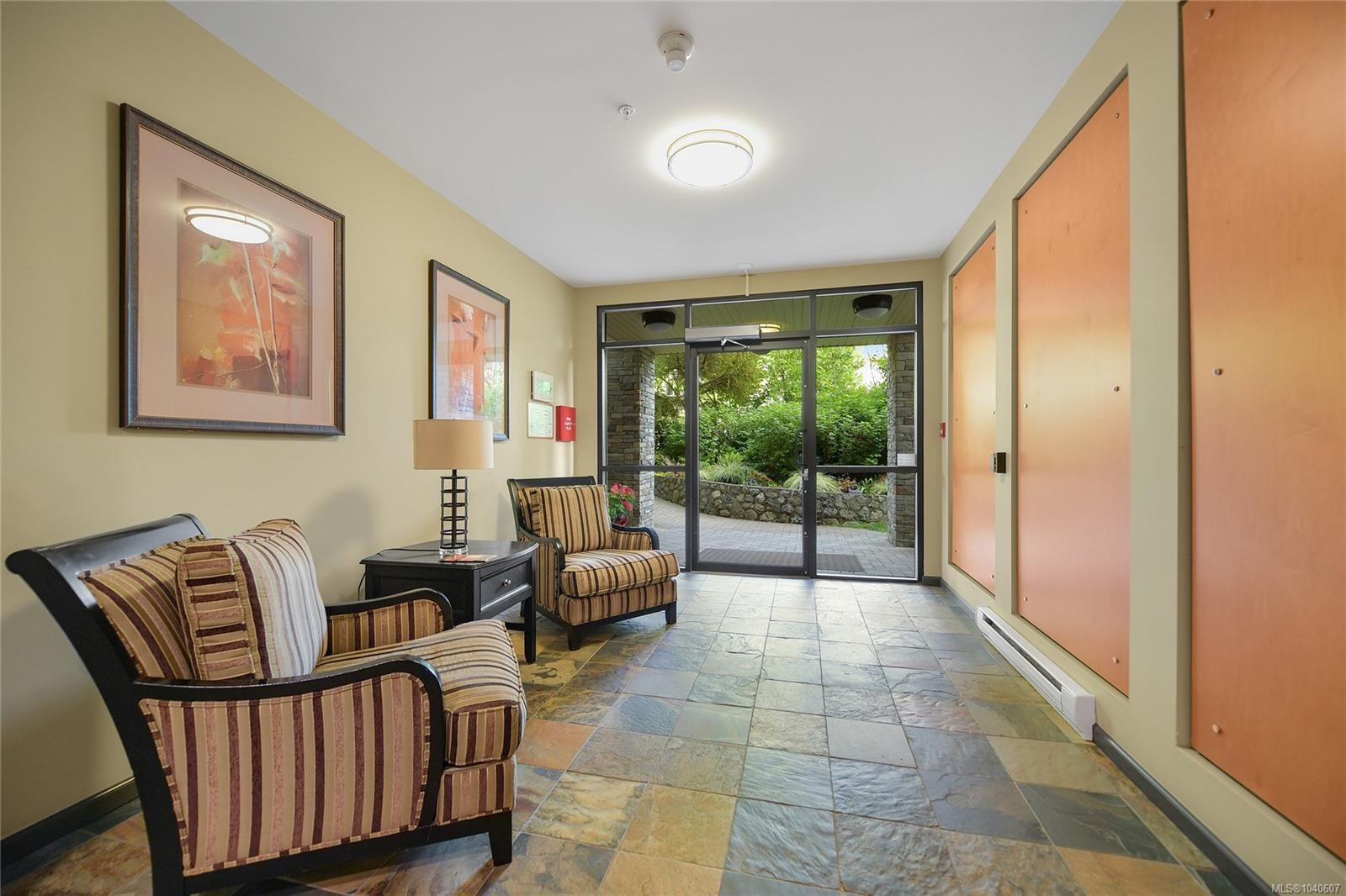 #205-125 Aldersmith Pl, View Royal, BC
