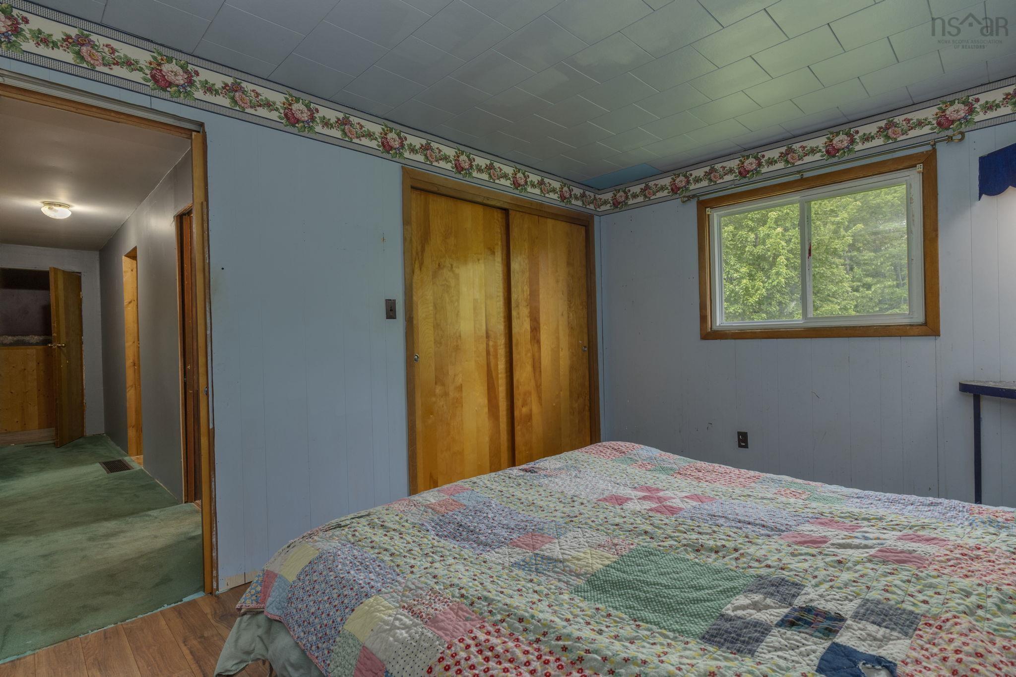 176 Miller Lake Road, Fall River, NS