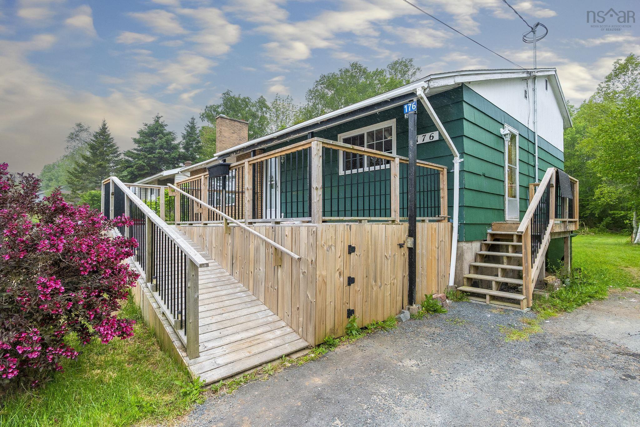 176 Miller Lake Road, Fall River, NS