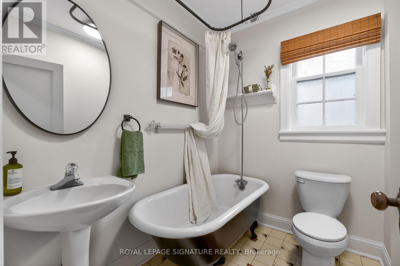 52 Dane Street, Kitchener, ON