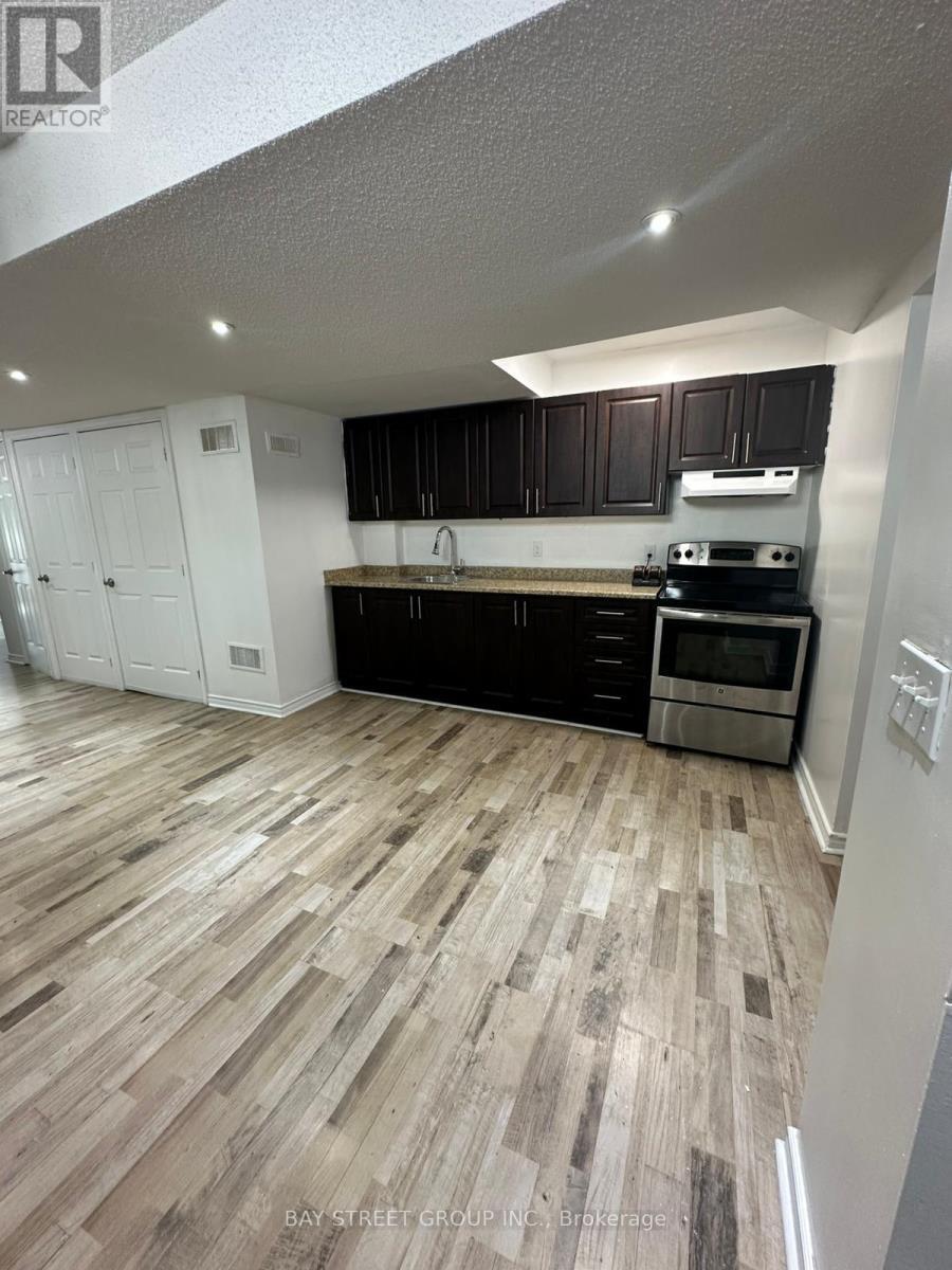 1106 Haig Boulevard, Mississauga, ON