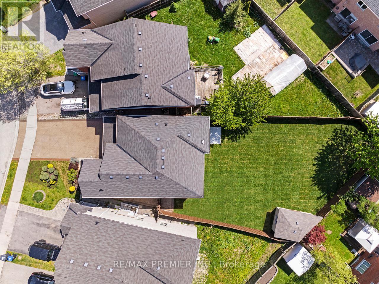 6 Lockburn Crescent, Brampton, ON