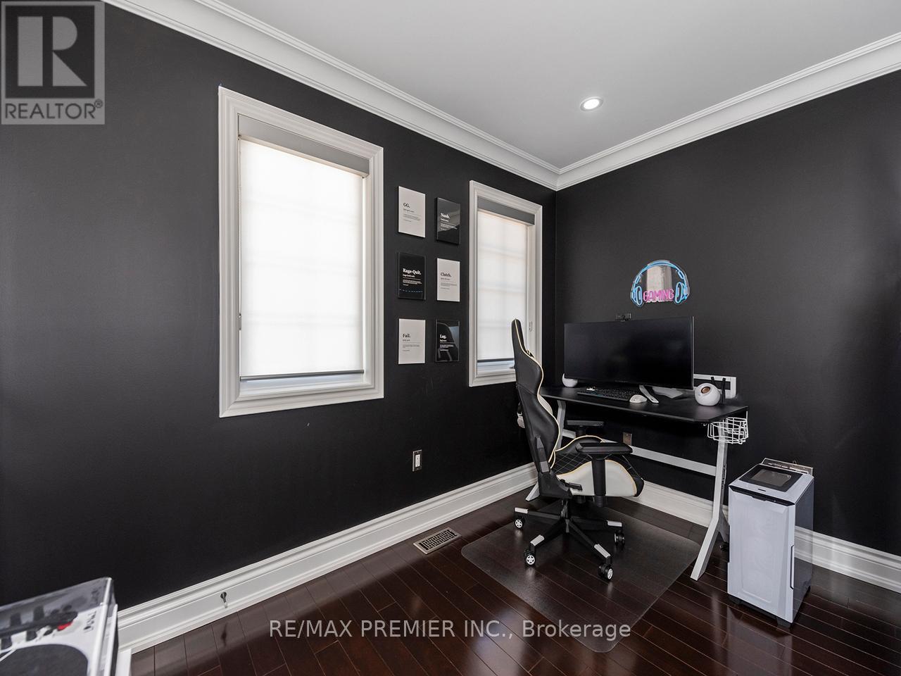 6 Lockburn Crescent, Brampton, ON