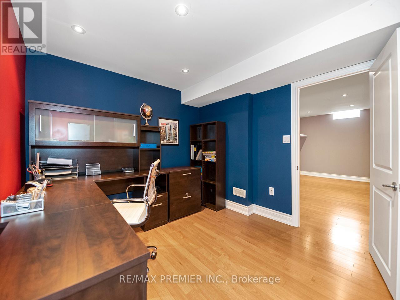 6 Lockburn Crescent, Brampton, ON
