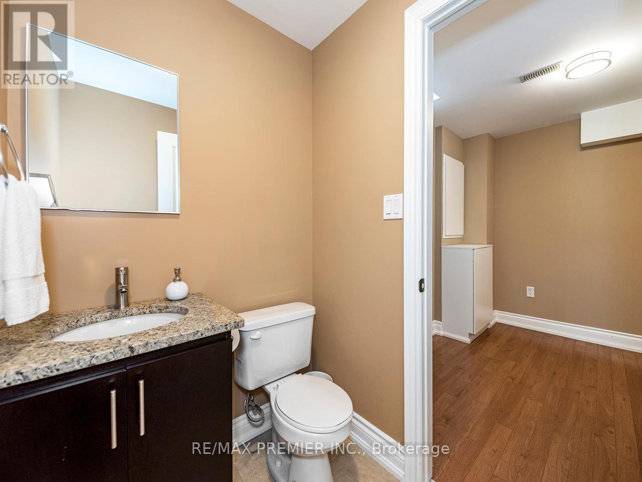 6 Lockburn Crescent, Brampton, ON