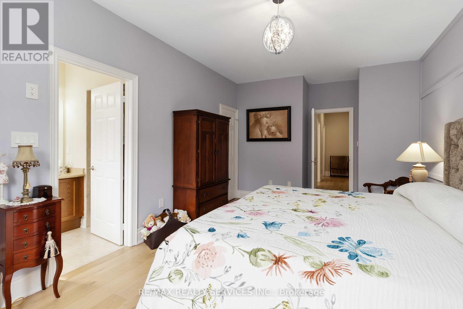 15 Valleystream Circle, Brampton, ON