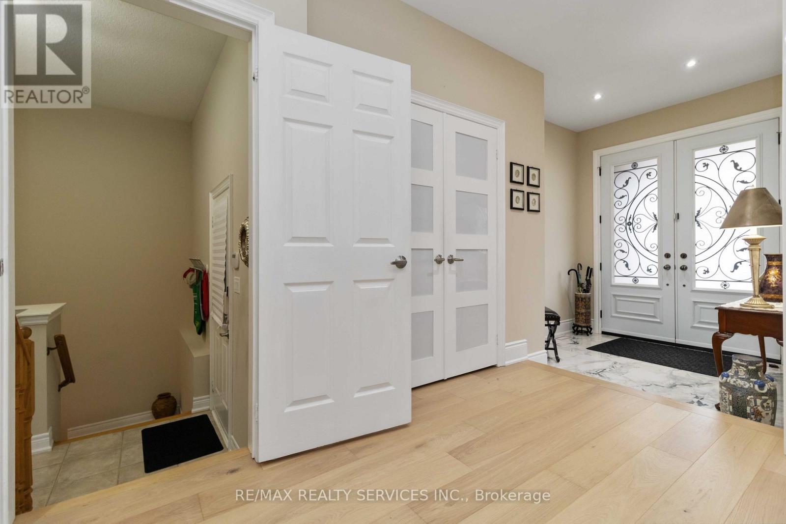 15 Valleystream Circle, Brampton, ON