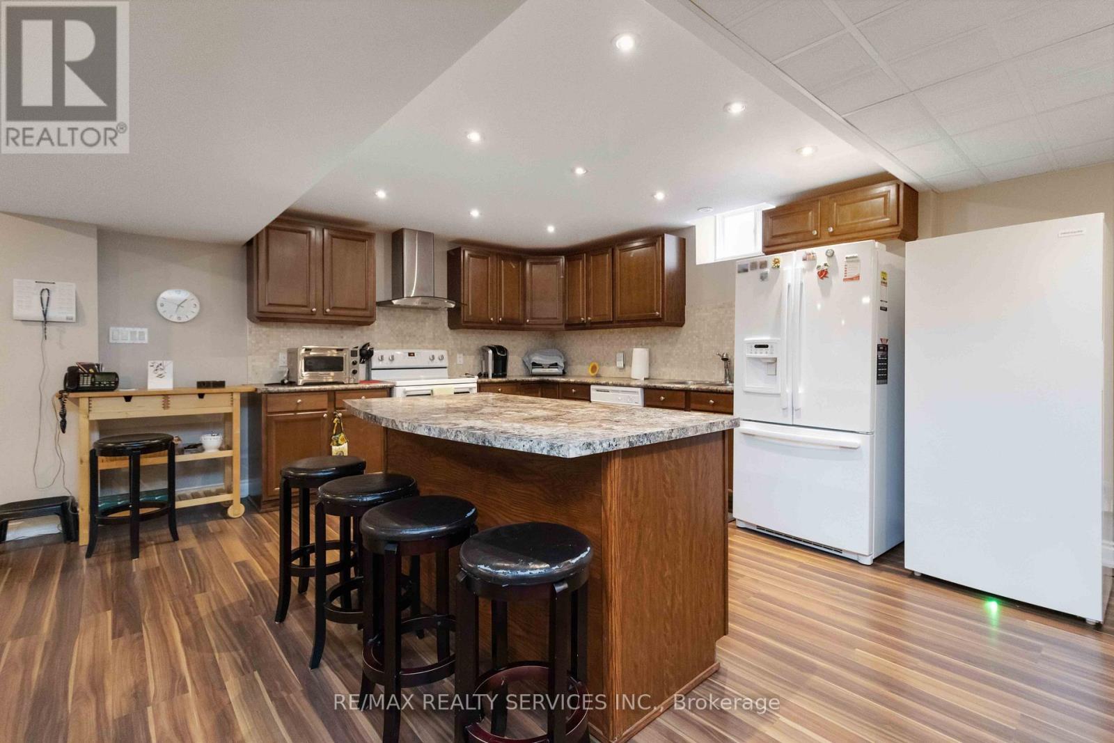15 Valleystream Circle, Brampton, ON