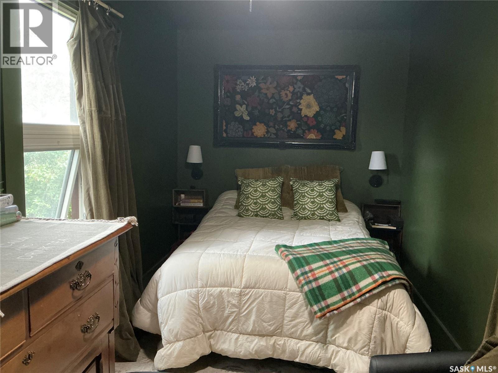325 Centre Street, Coronach, SK