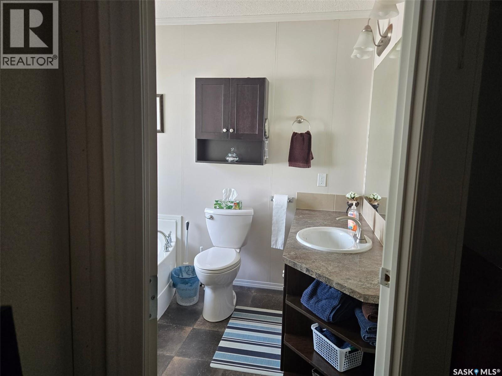 29 Sunrise Estates, Assiniboia, SK