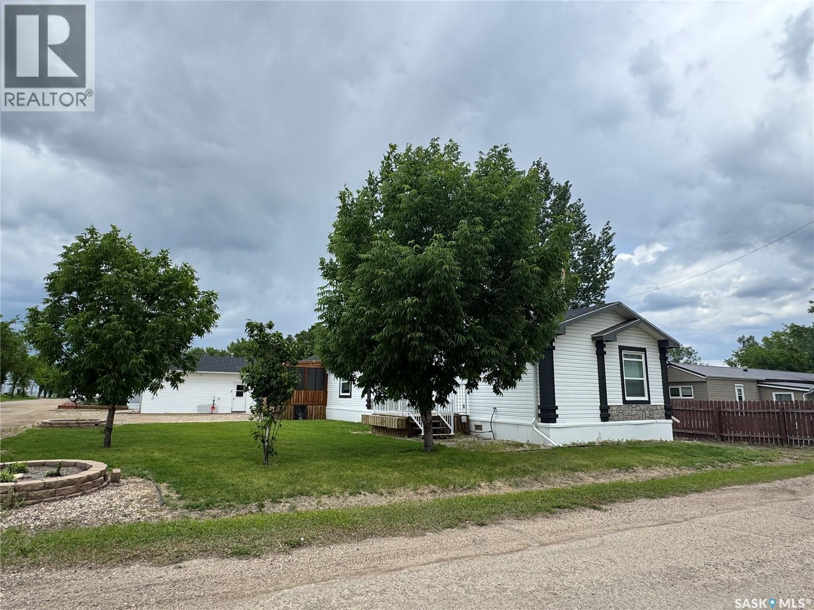 29 Sunrise Estates, Assiniboia, SK