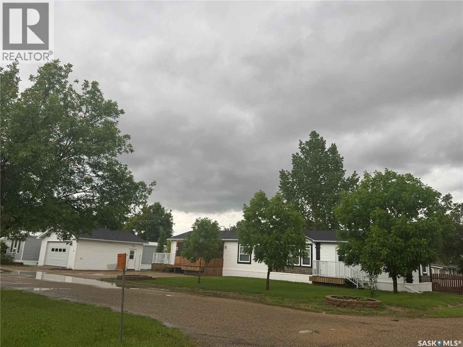 29 Sunrise Estates, Assiniboia, SK