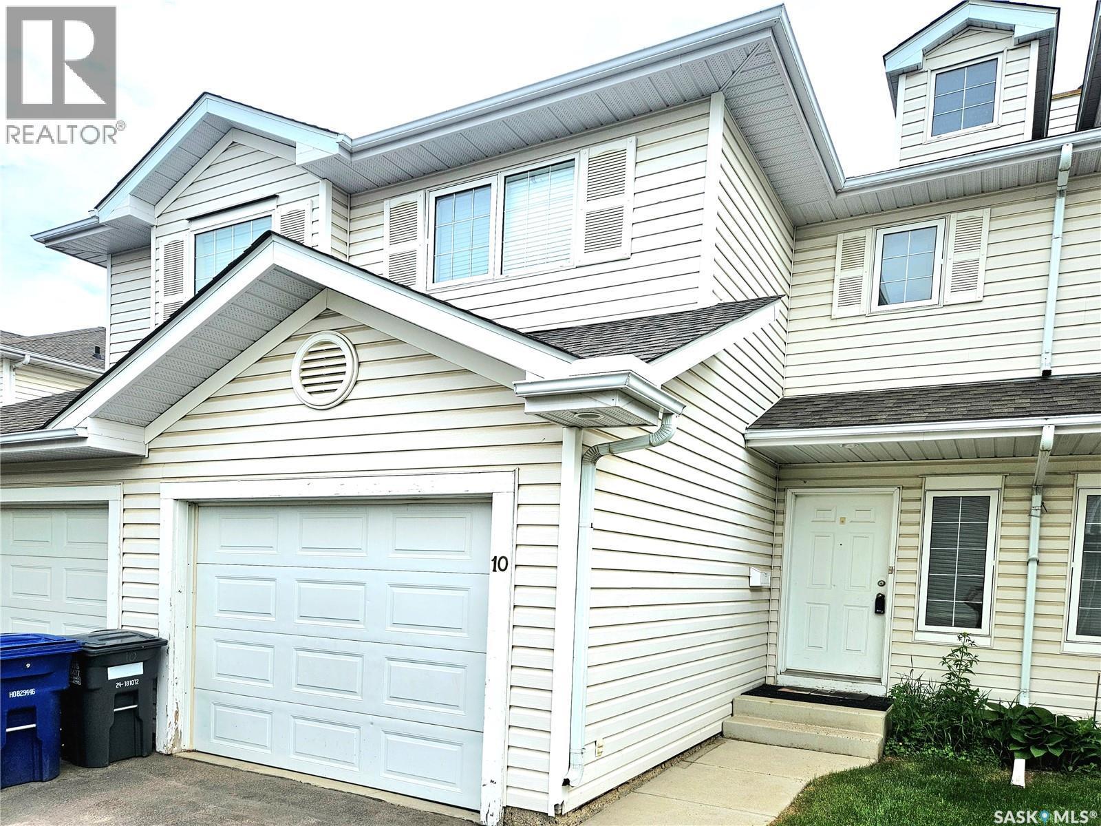 10 410 Keevil Crescent, Saskatoon, SK