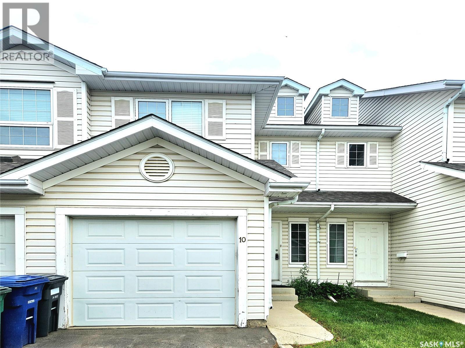 10 410 Keevil Crescent, Saskatoon, SK