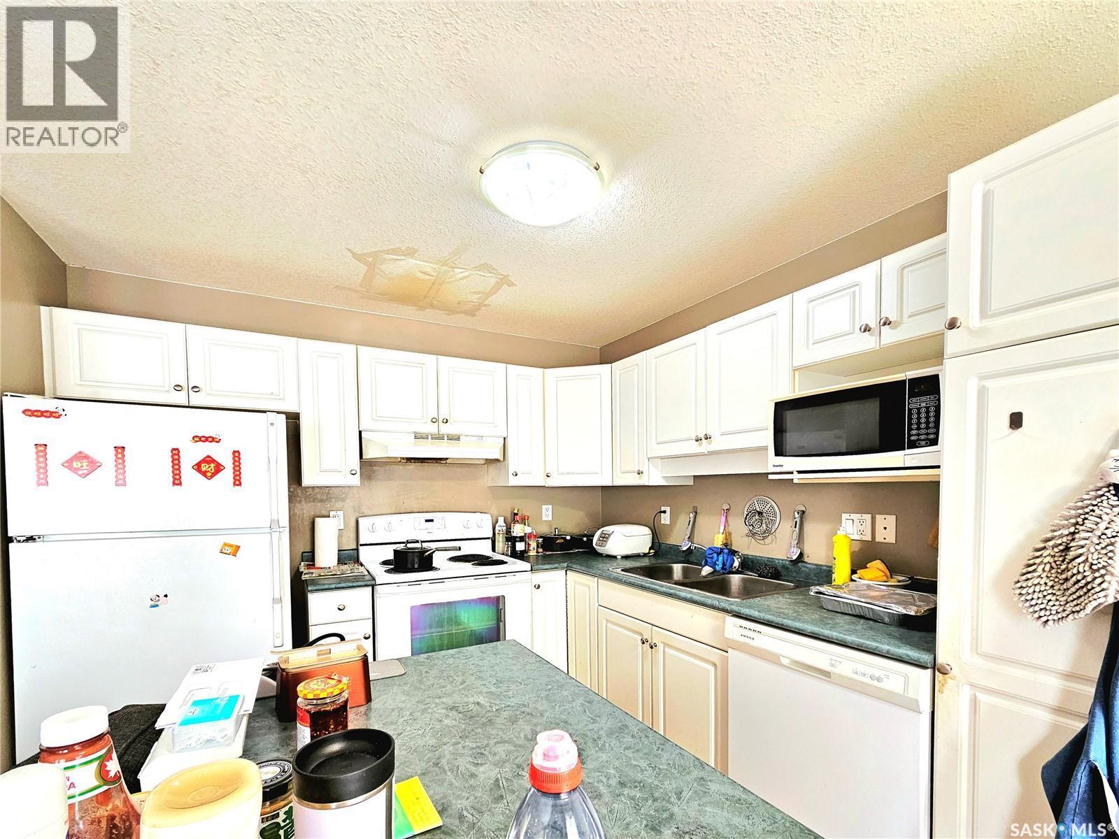 10 410 Keevil Crescent, Saskatoon, SK