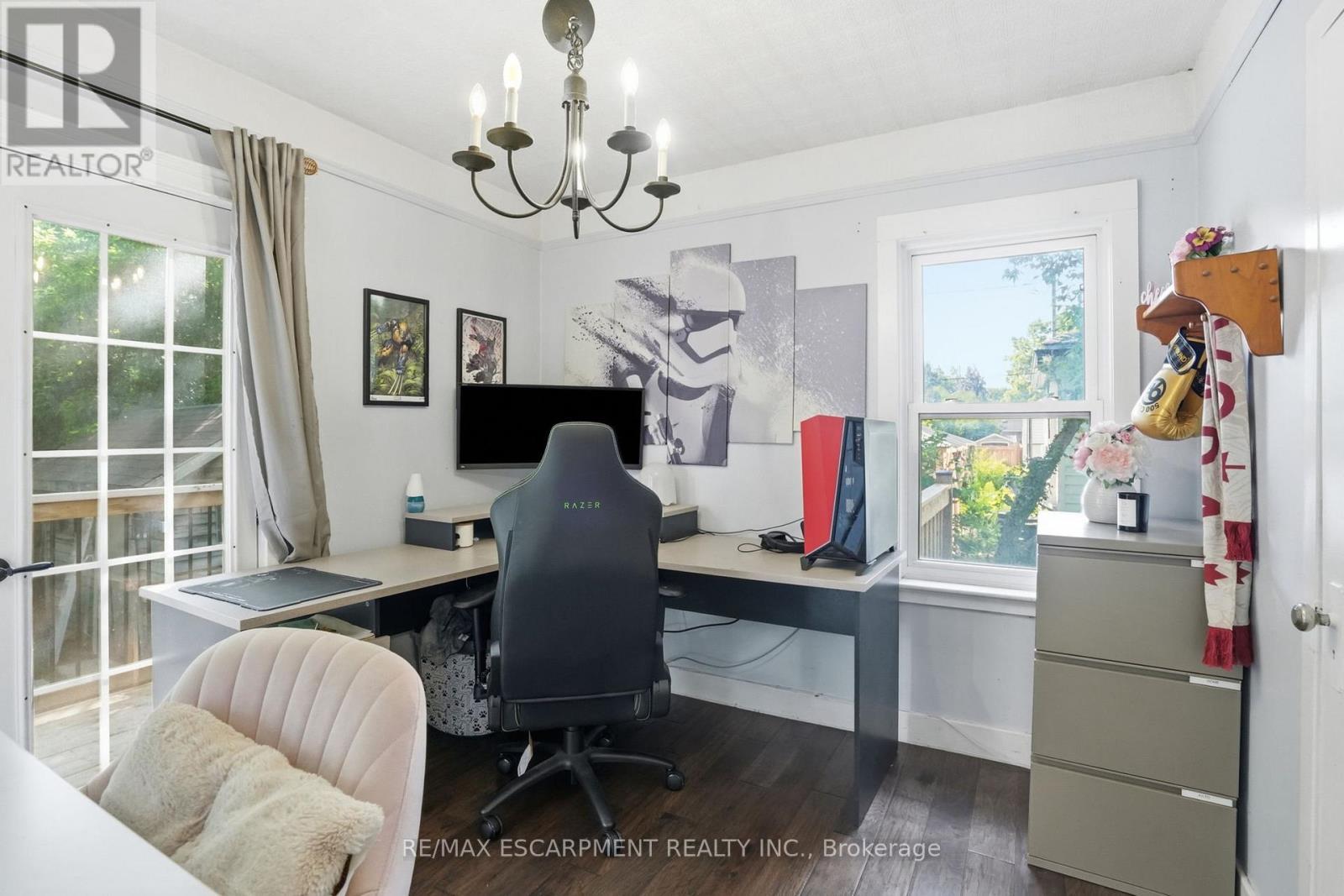 613 Clark Avenue, Burlington, ON