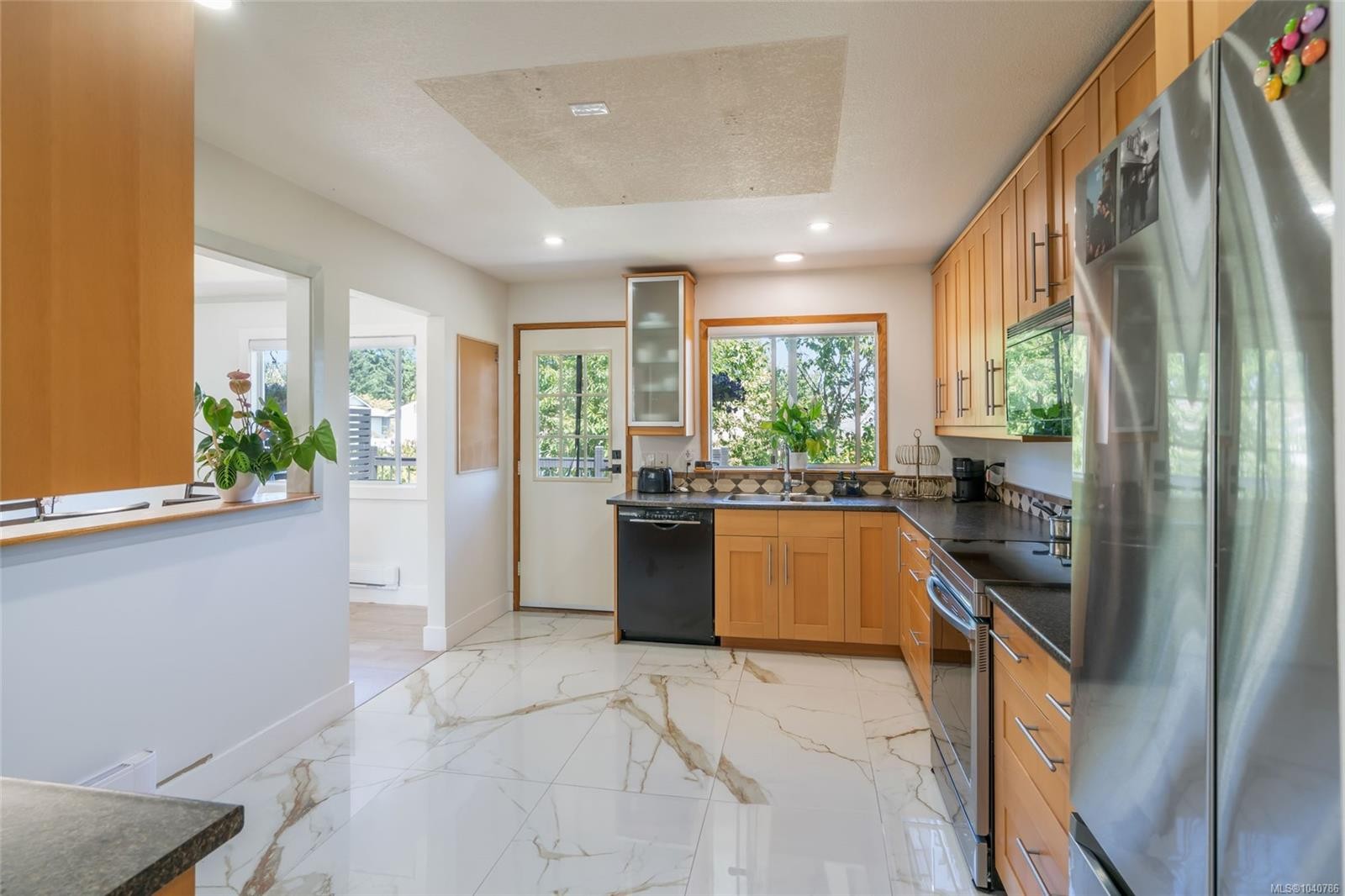 5954 Broadway Rd, Nanaimo, BC