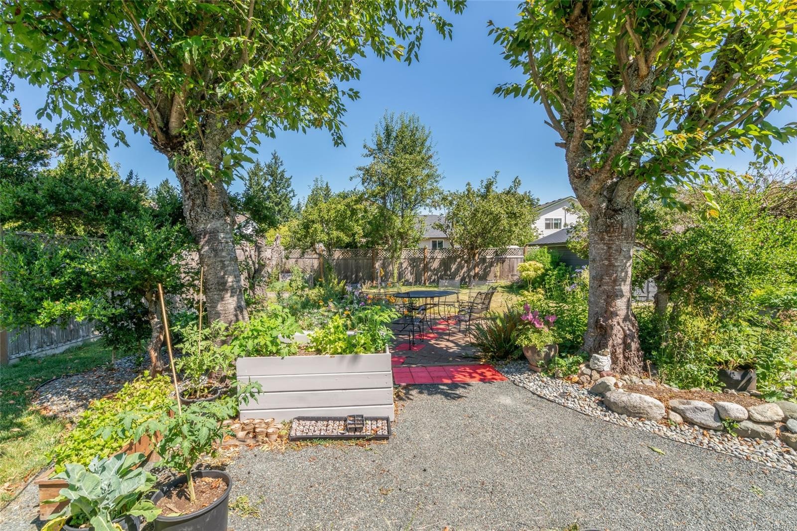 5954 Broadway Rd, Nanaimo, BC