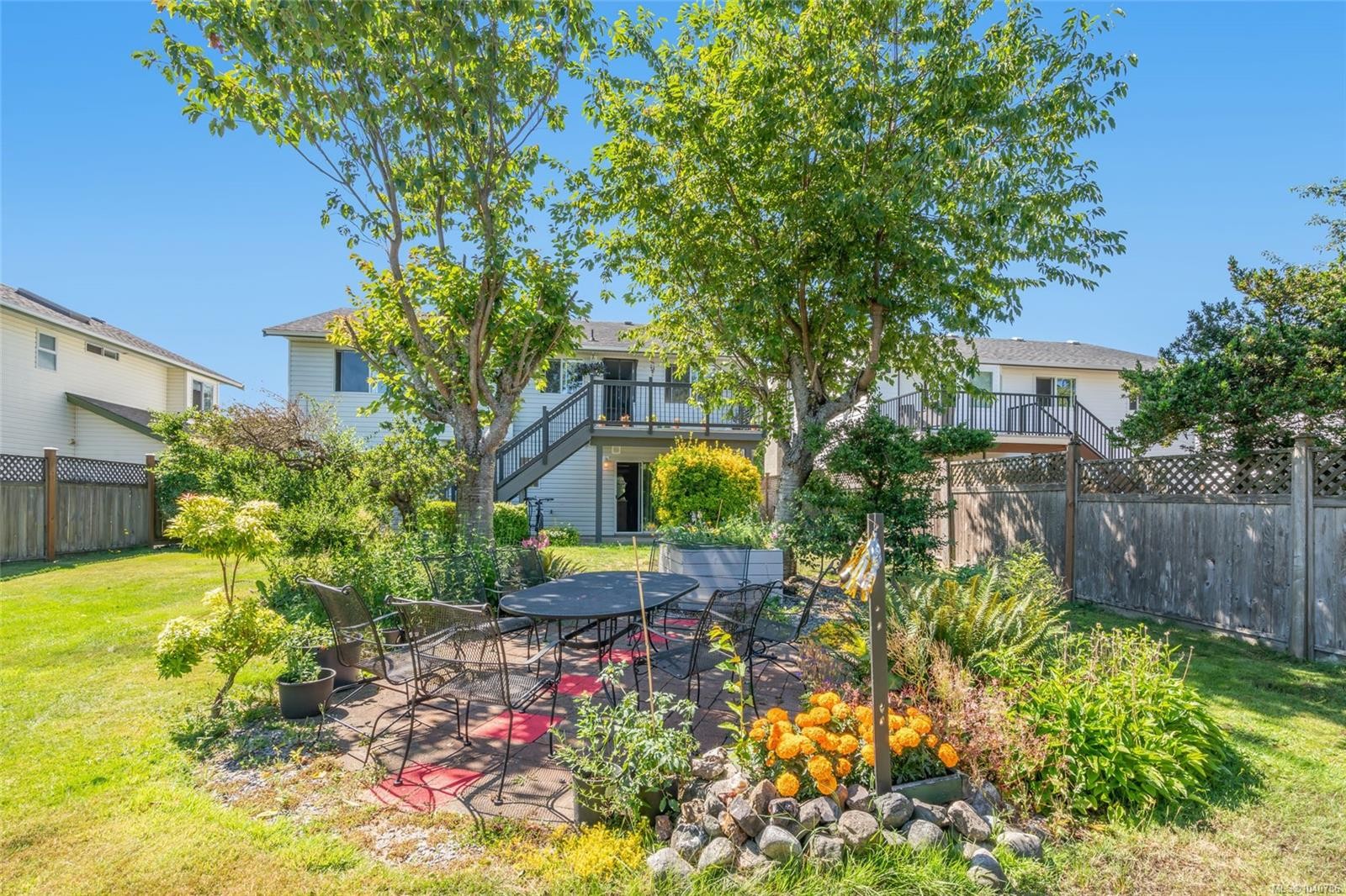 5954 Broadway Rd, Nanaimo, BC