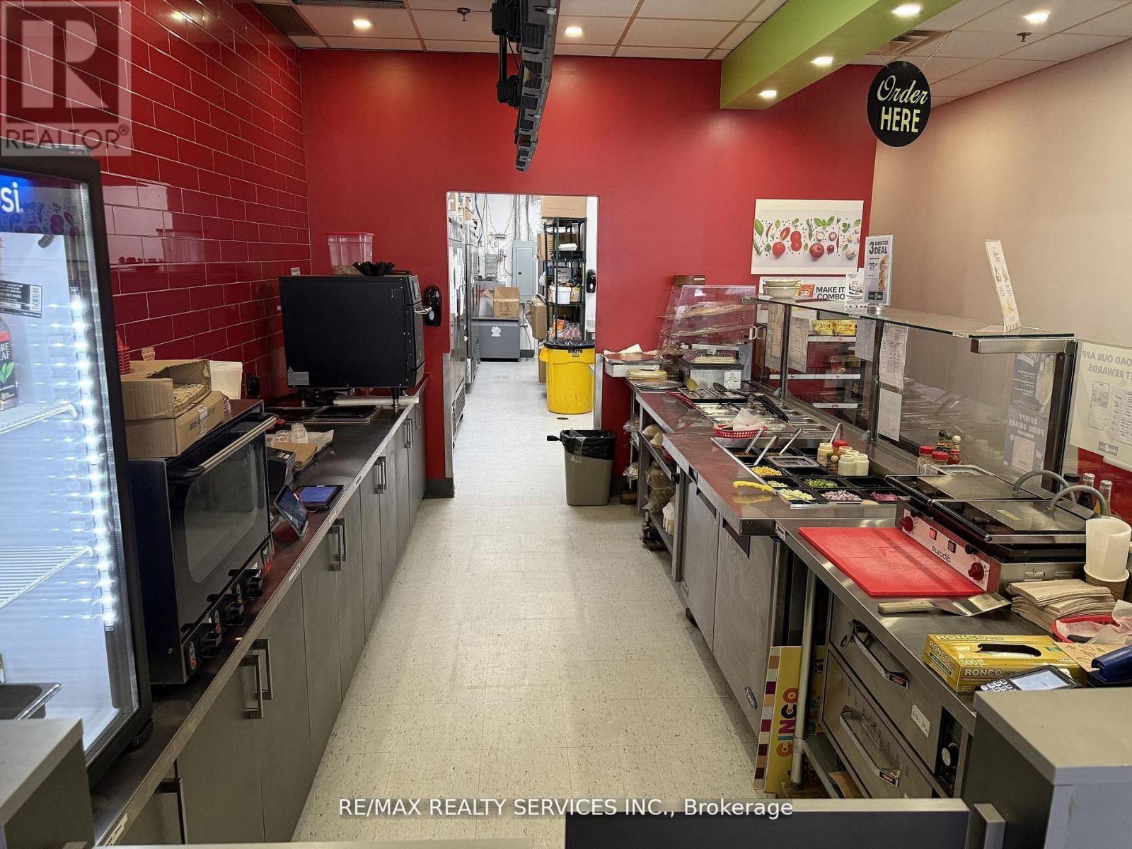 10 - 2255 Barton Street E, Hamilton, ON