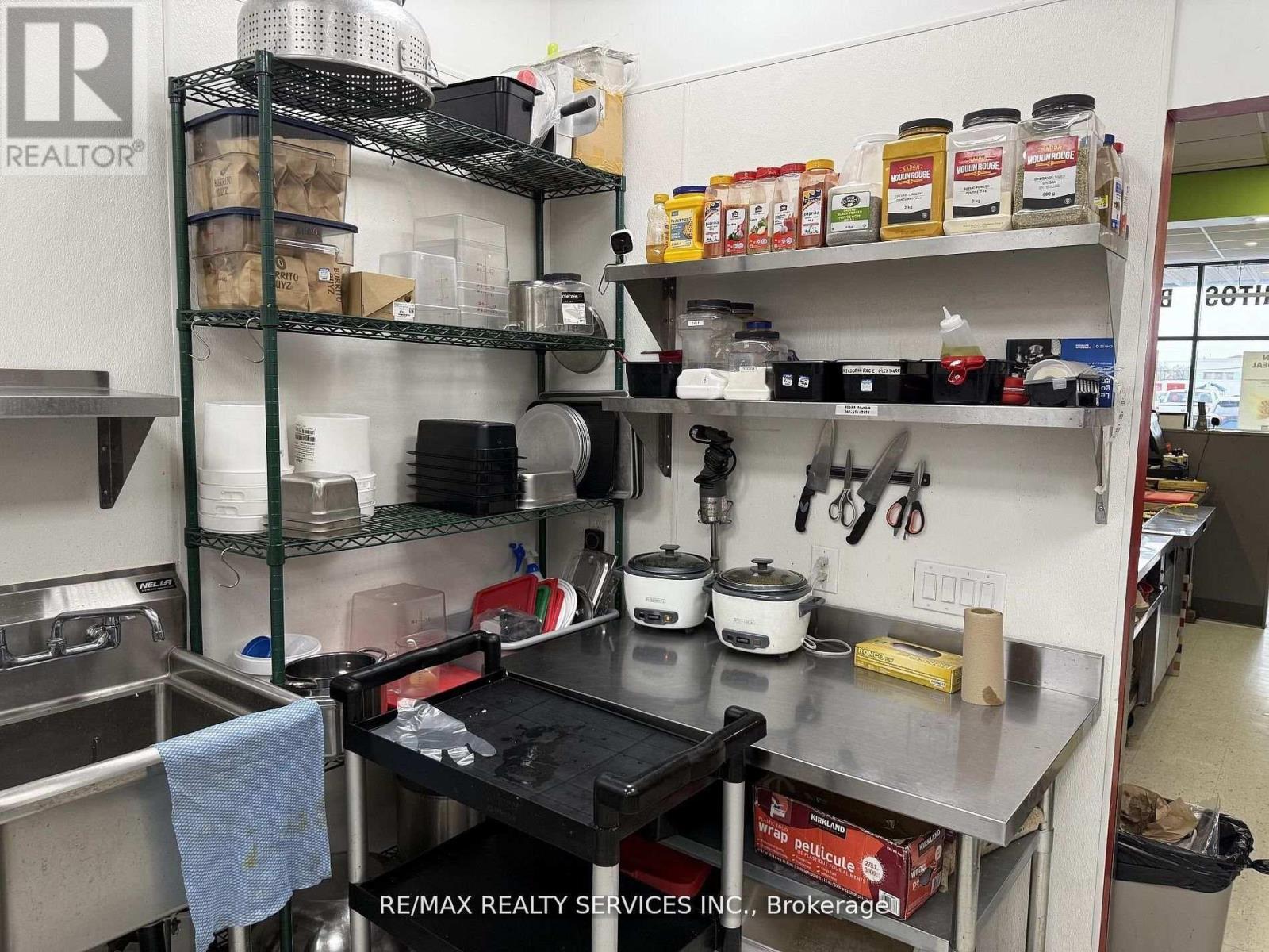 10 - 2255 Barton Street E, Hamilton, ON