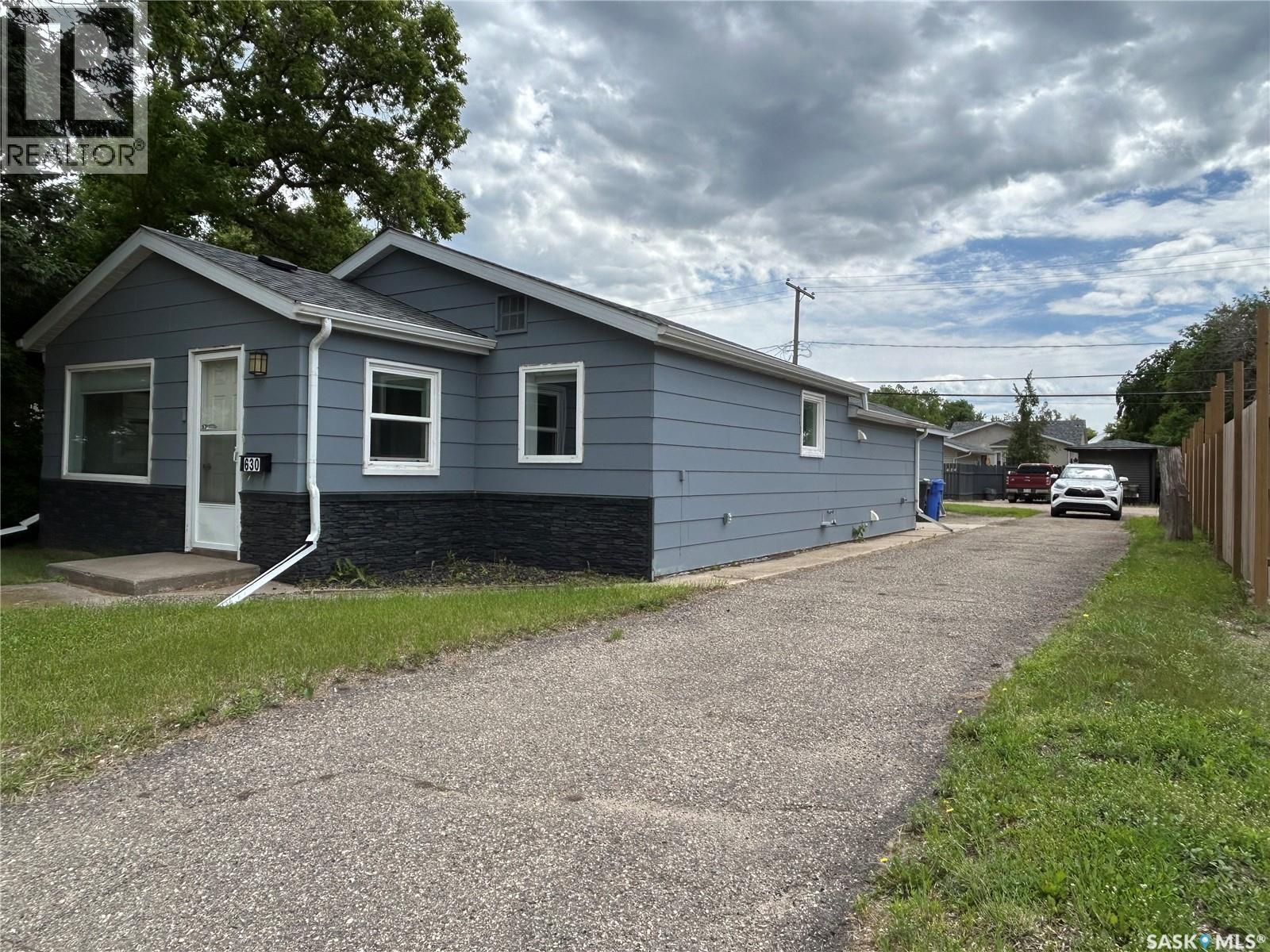 630 4Th Street, Estevan, SK