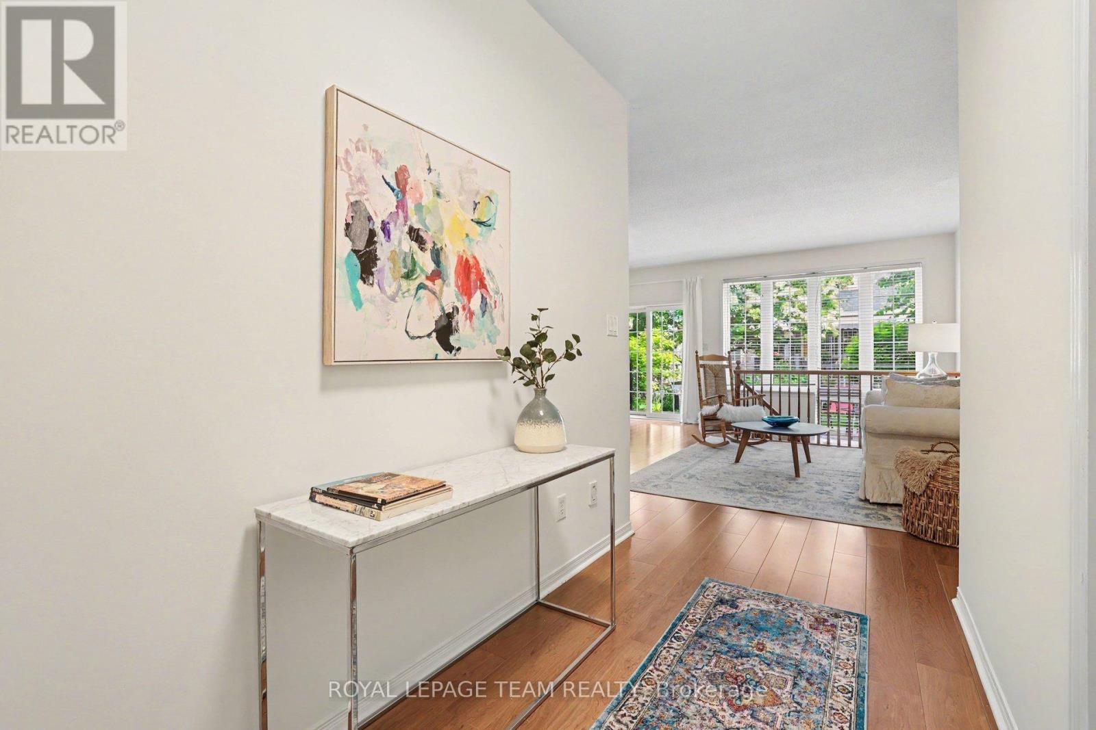 25 Sawchuk Terrace, Ottawa, ON