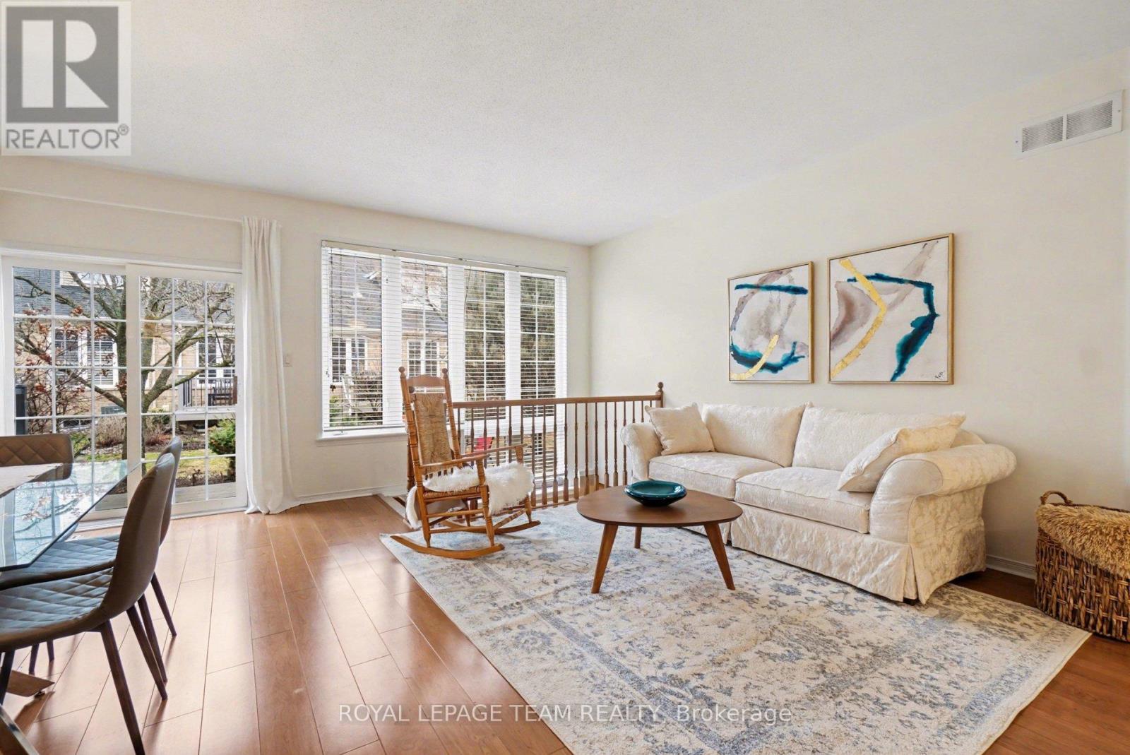 25 Sawchuk Terrace, Ottawa, ON