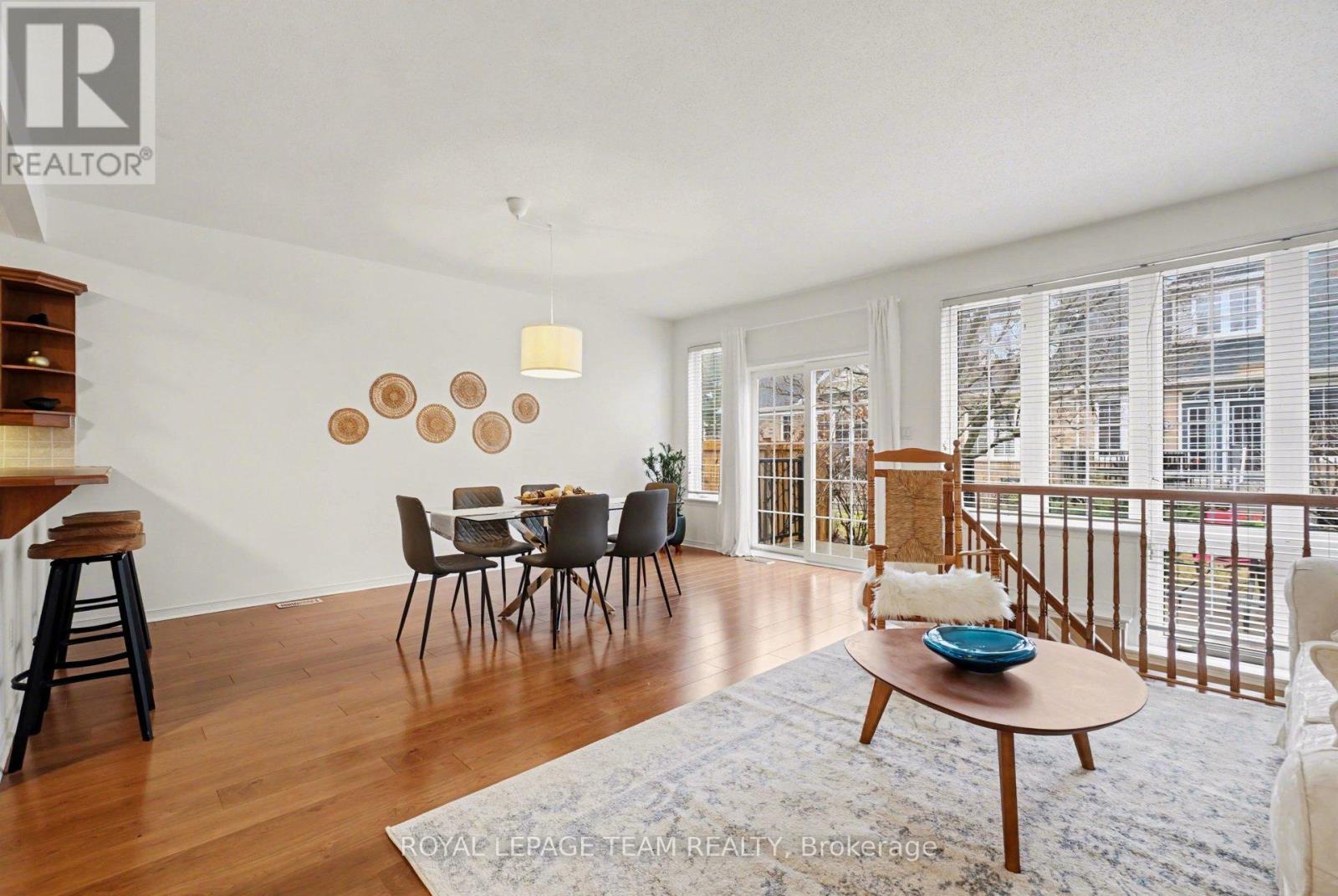 25 Sawchuk Terrace, Ottawa, ON