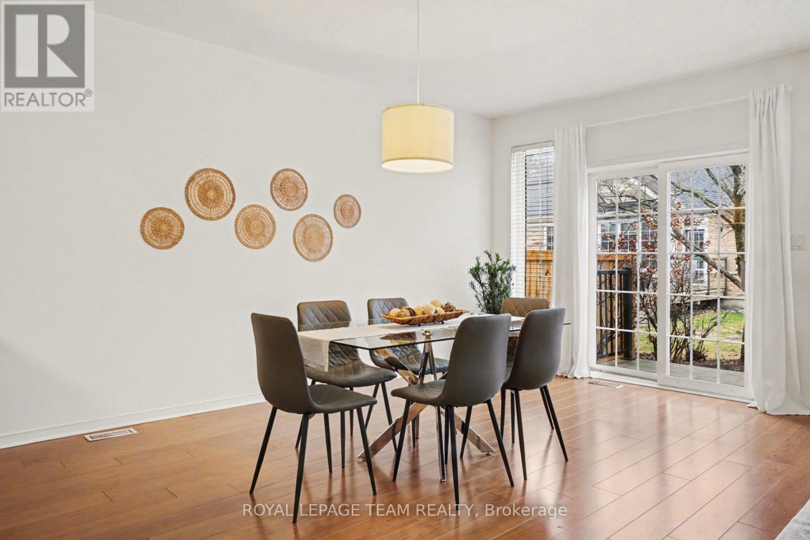 25 Sawchuk Terrace, Ottawa, ON