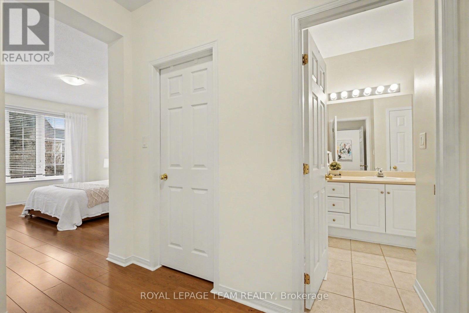 25 Sawchuk Terrace, Ottawa, ON