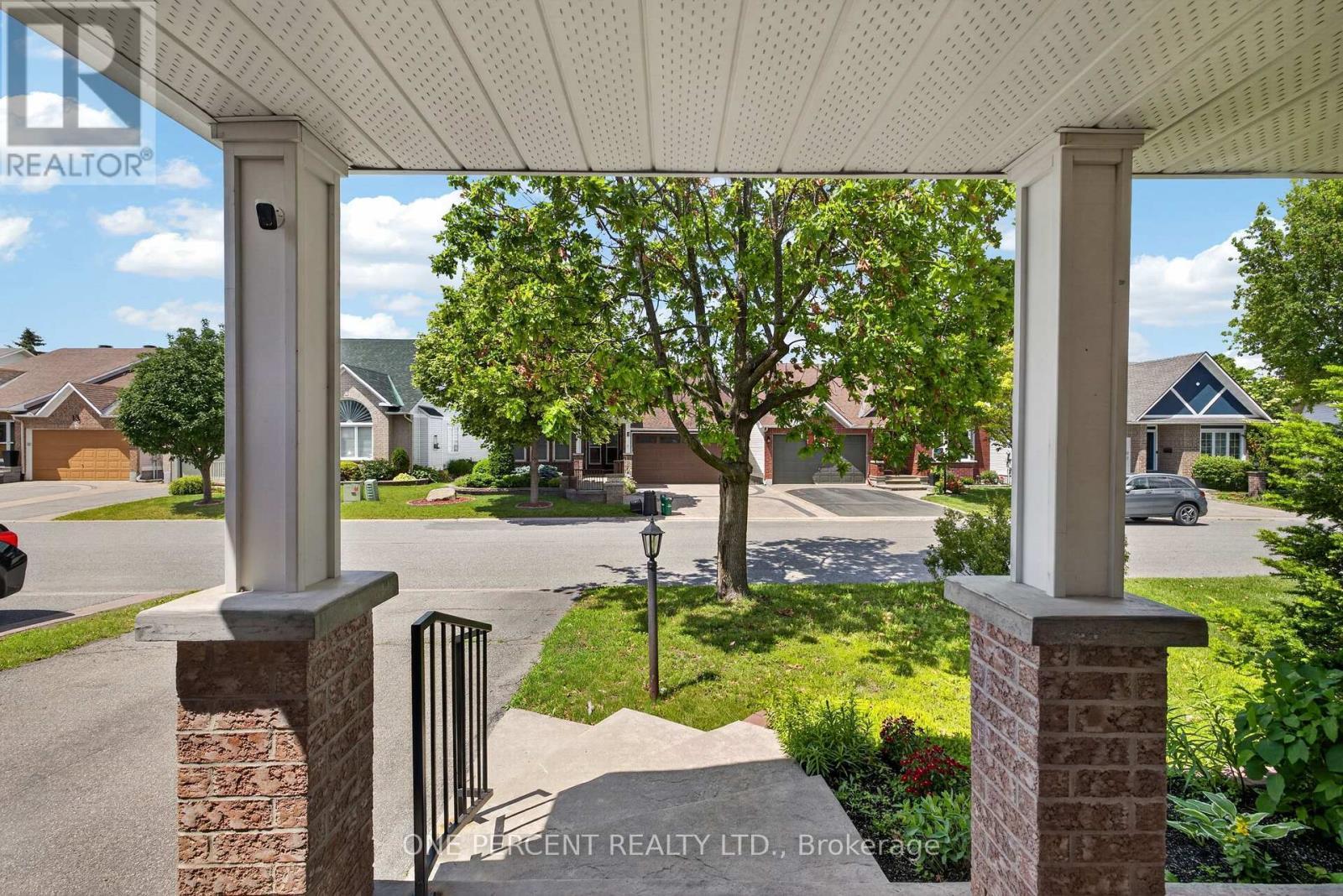 6 Windchime Crescent, Ottawa, ON