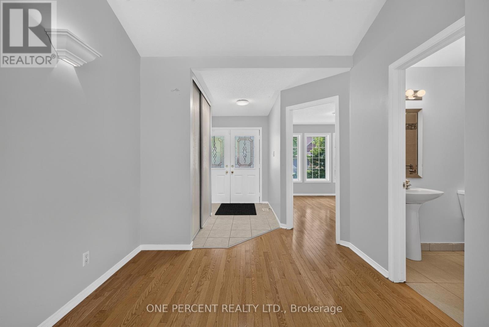 6 Windchime Crescent, Ottawa, ON