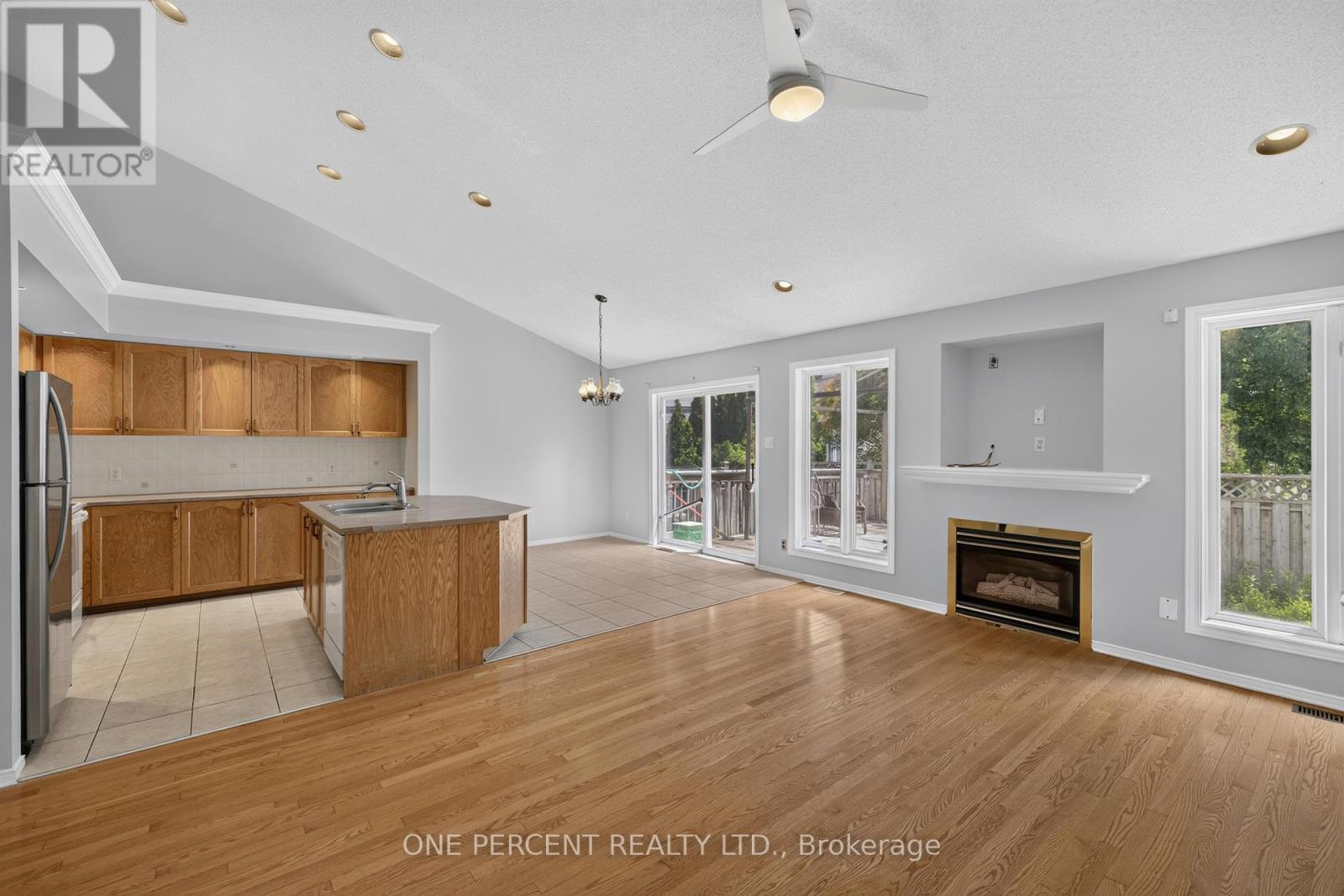 6 Windchime Crescent, Ottawa, ON
