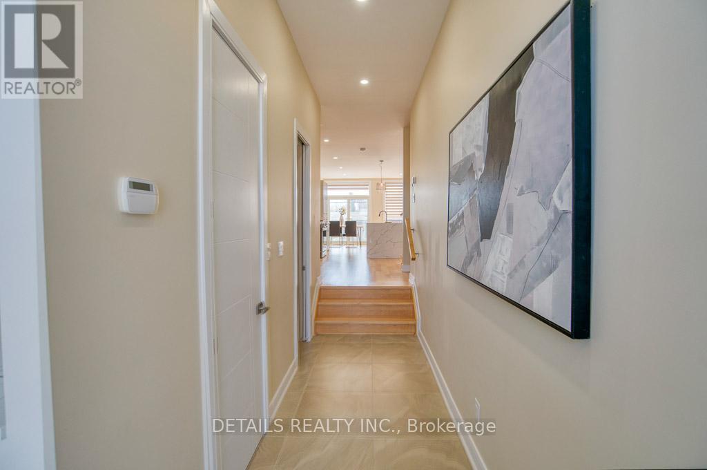 992 Baseline Road E, Ottawa, ON