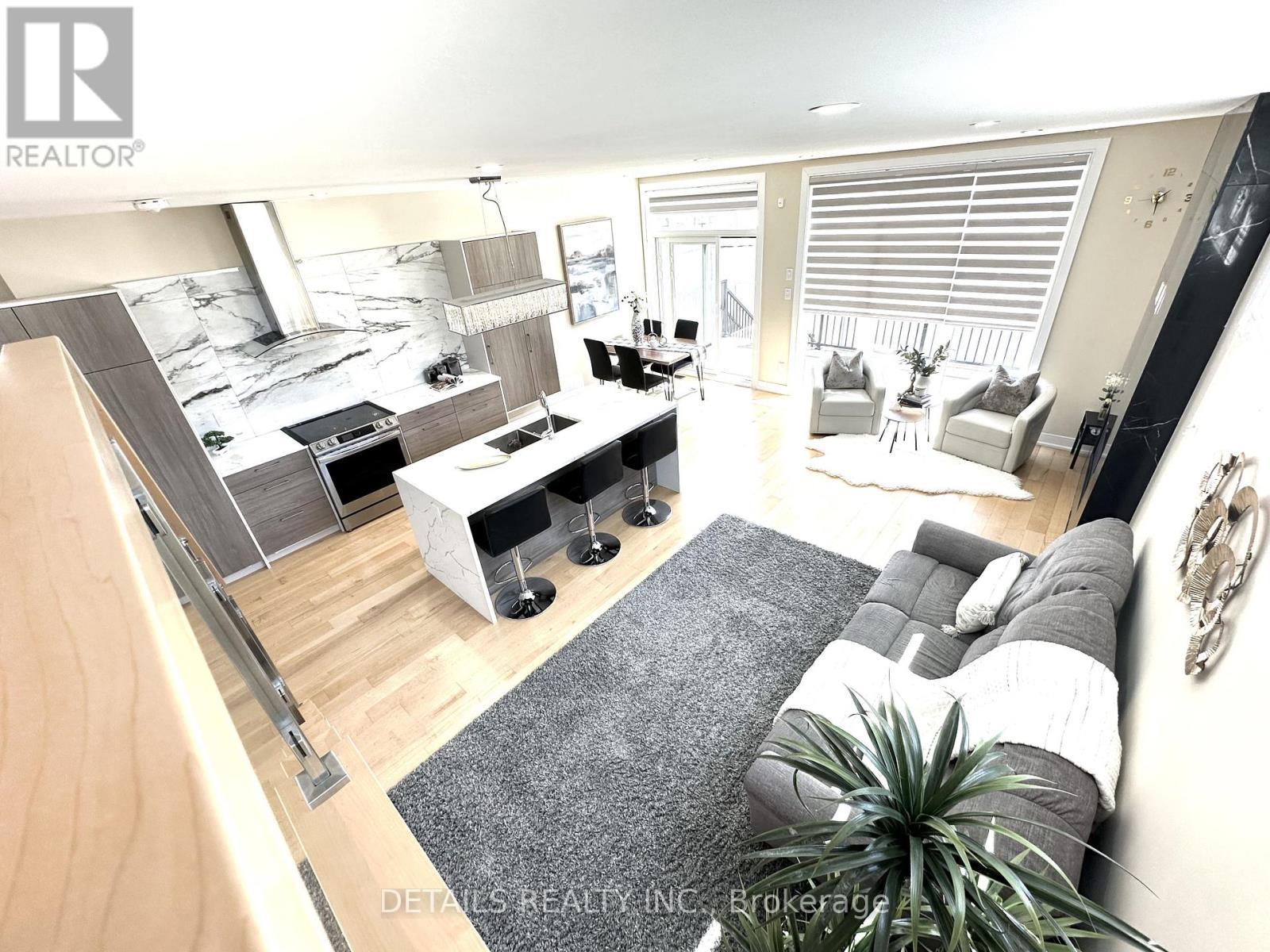 992 Baseline Road E, Ottawa, ON