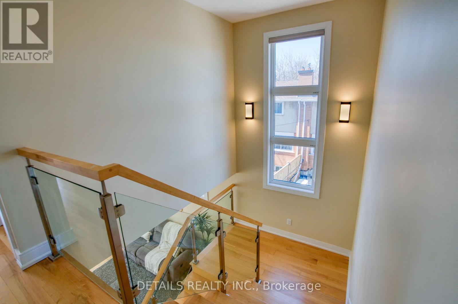 992 Baseline Road E, Ottawa, ON