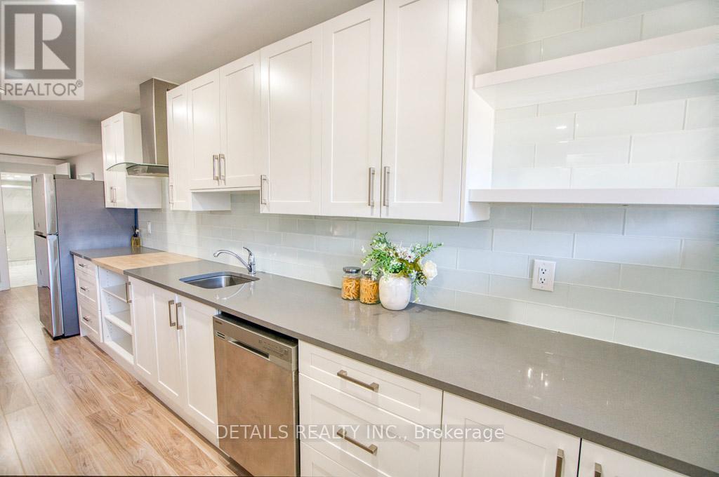 992 Baseline Road E, Ottawa, ON