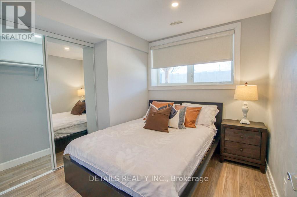 992 Baseline Road E, Ottawa, ON