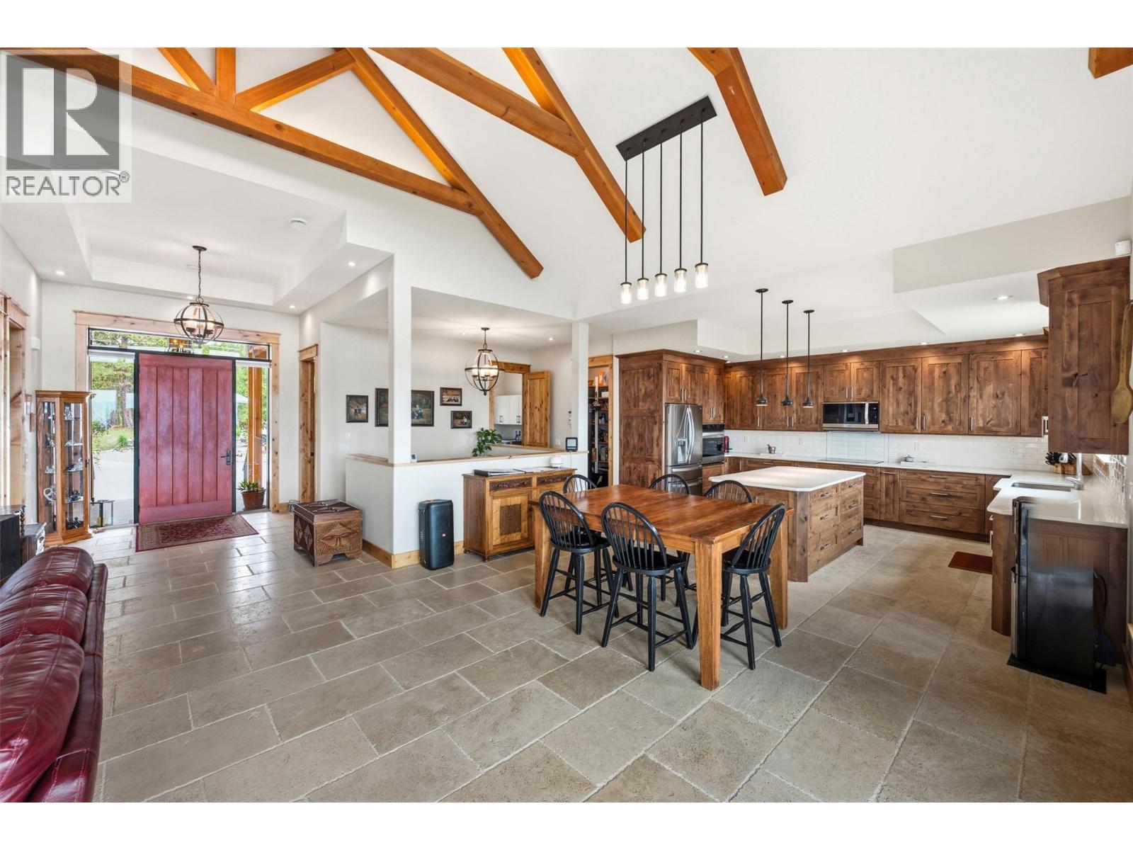 935 Eagle Place, Osoyoos, BC