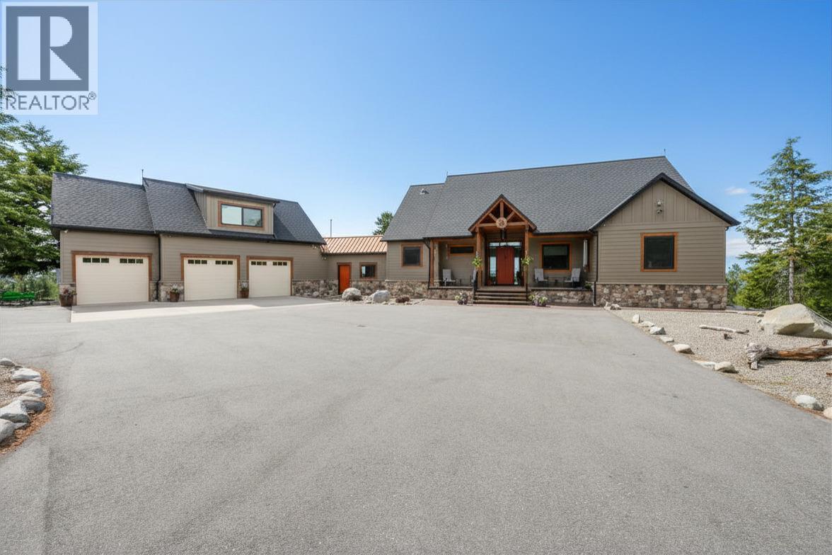935 Eagle Place, Osoyoos, BC