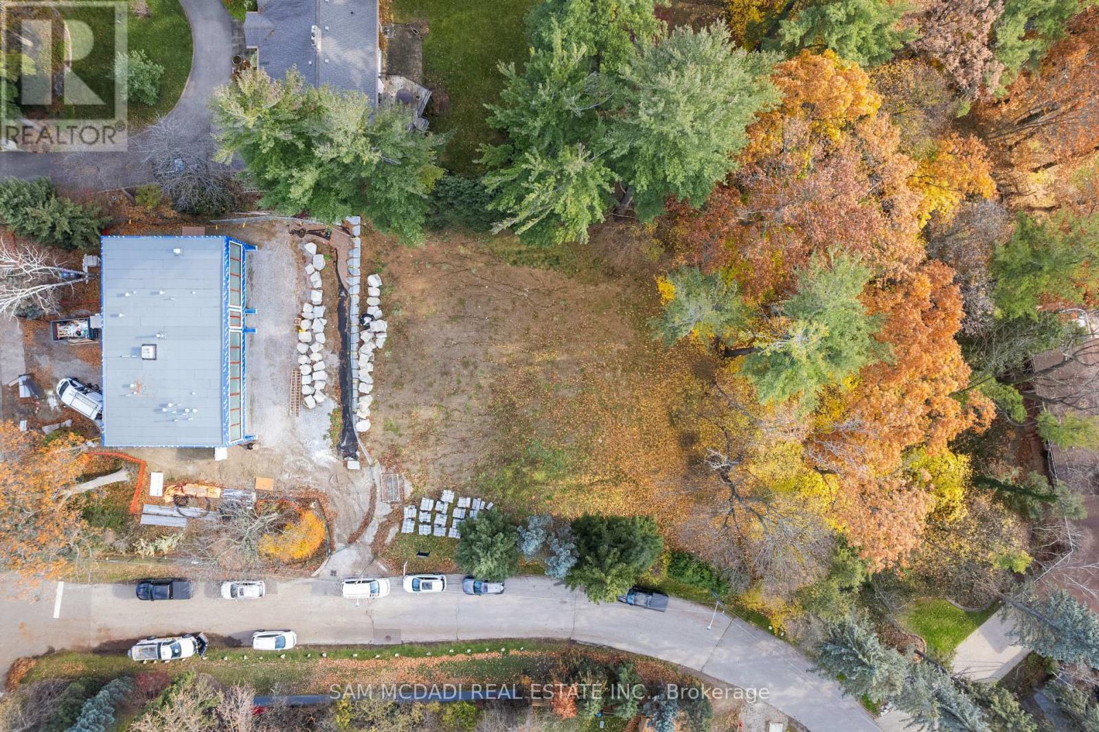 1470 Pinetree Crescent, Mississauga, ON